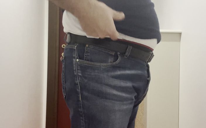 Diapers_MD: BBW pissen mit kleinem schwanz