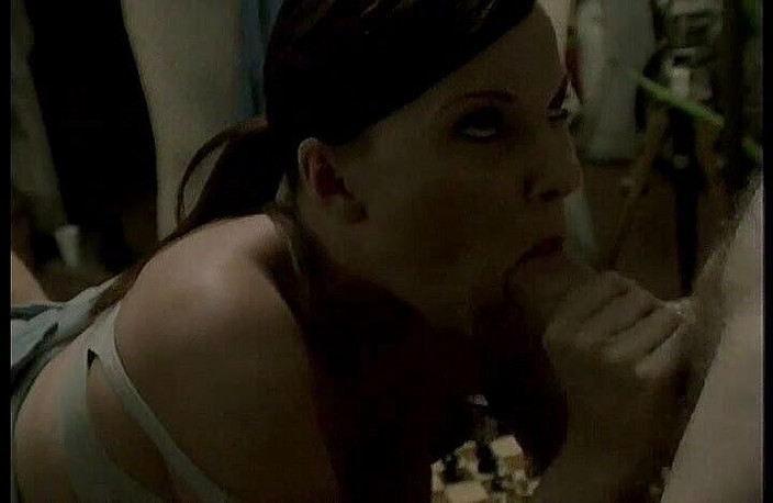 Perfect Porno: 大学生的群交变成了群交