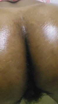 BBW Booty Queens stoltserar med enorma åsnor i vild stil