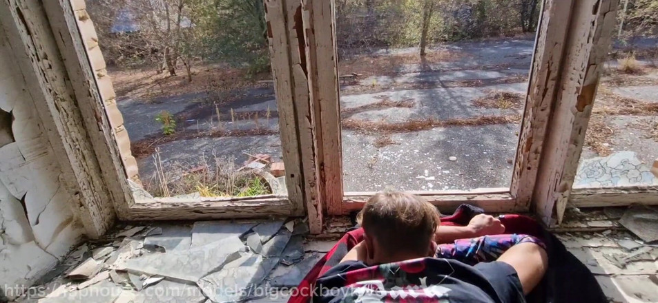 AlexGay: 18 Year Old Guy Cum From the Camp Leader