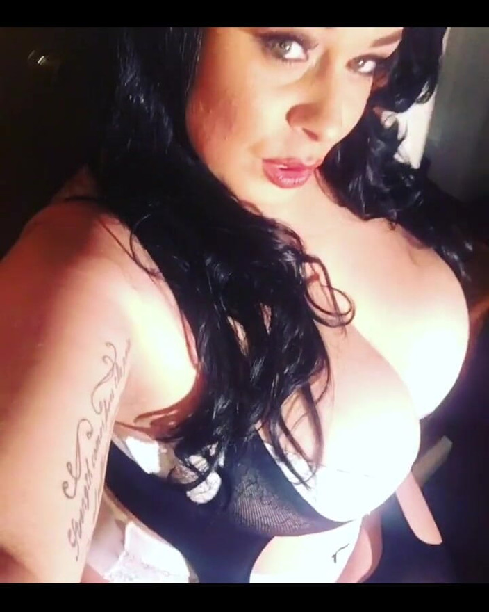 Anastasia Lux: Finde noch viele weitere Videos auf meinem Youtube-Kanal!!