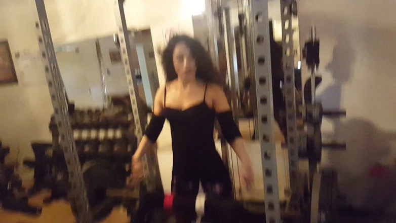 Pervy Studio: Ağırlık kaldırma 2