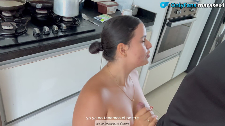 MaRaSexx: Baldızım (erkek kardeşimin kız arkadaşı) kahvaltı istiyor