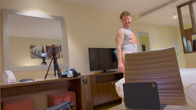 LukeCatton: Il bravo ragazzo marko viene nutrito dal fusto grezzo luke...