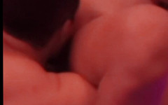 Casada Liberada griffin: 我带我的学生吮吸我妻子的阴户，她没有避孕套就给了他