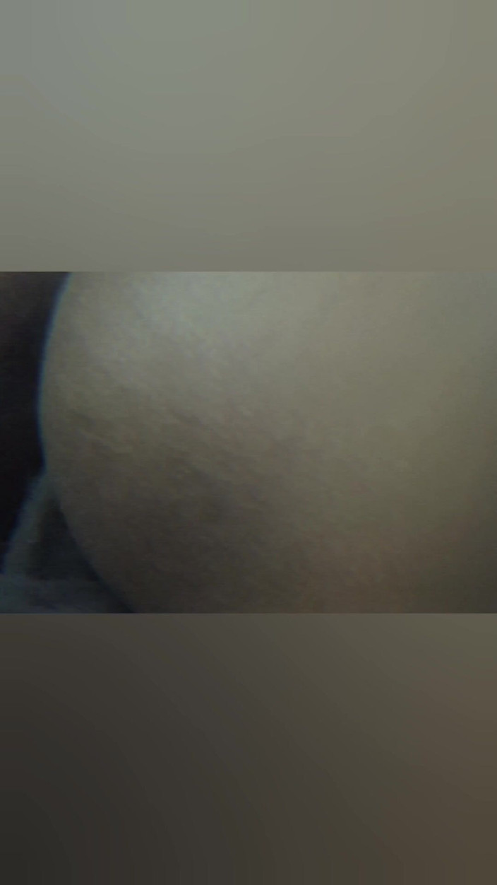 jiyapatel18: Joven sexy chica disfrutando de polla negra