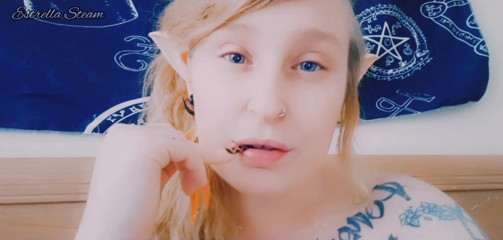 Estrella Steam: Elf stares at you - Eye contact NO AUDIO