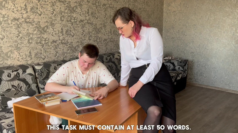 Katybigcherry: MILF Teacher Show How to Fuck