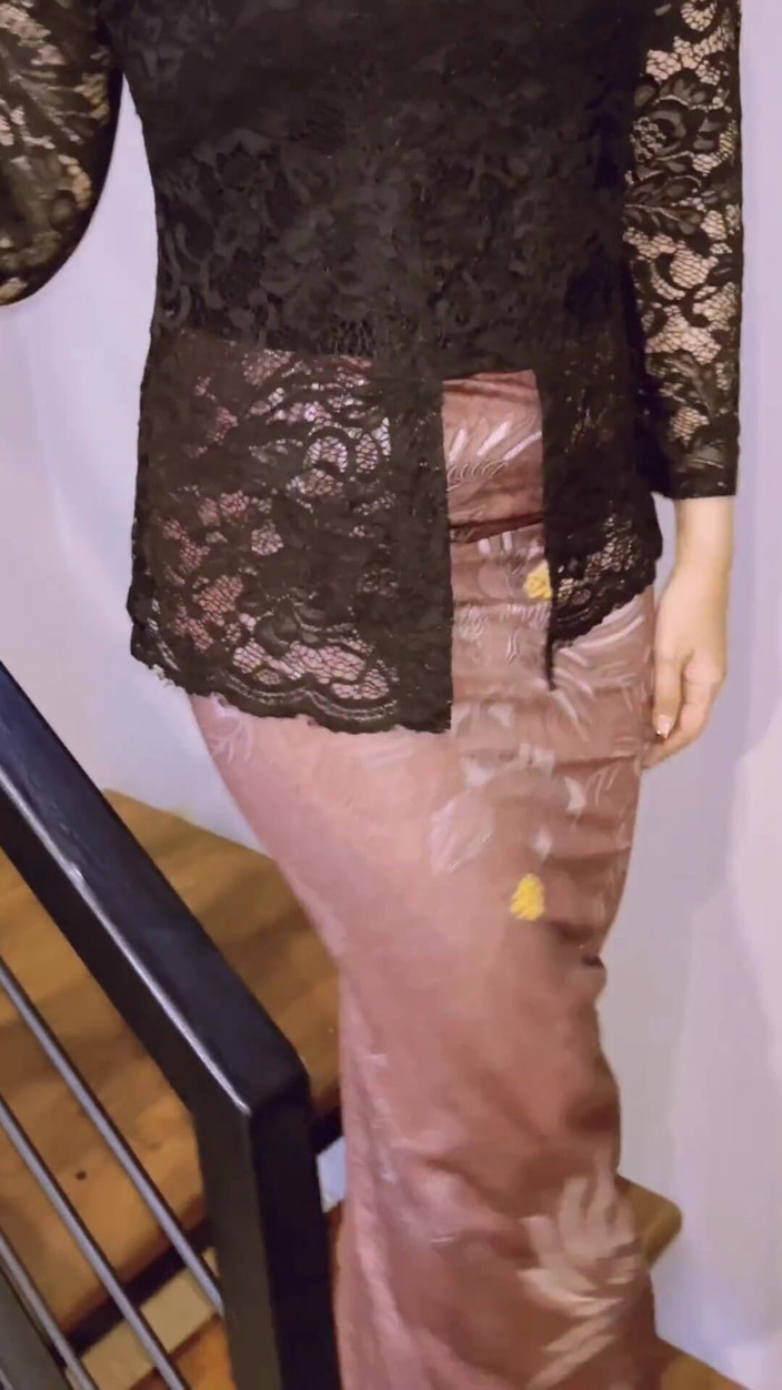 Nadalyne: Kebaya Hijab - sexy bunda traindo para crot na buceta