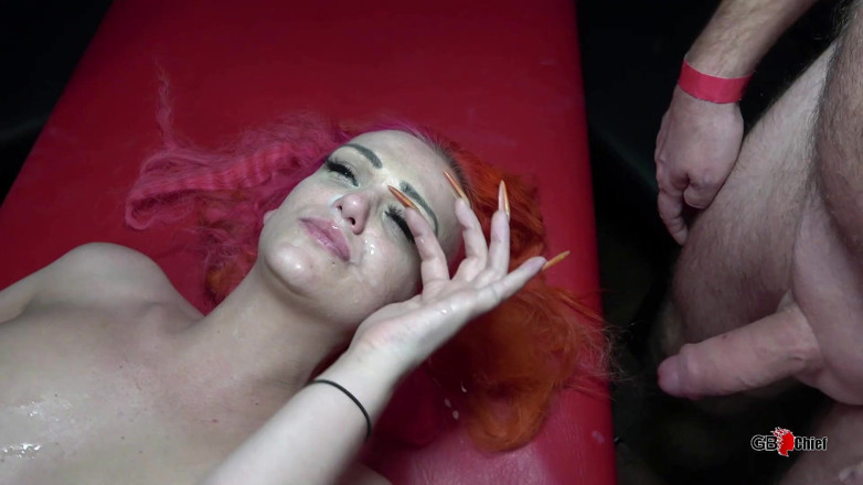 GangBang-Dream: Didi Devil Skinny Redhead Bareback Gangbang Slut