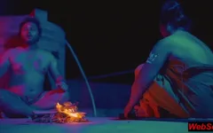 Vondo sadhu गांव में सुंदर तलाकशुदा पत्नी को चोदता है! देसी सेक्स