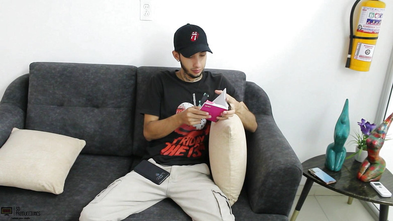 Vayolet: मेरे कामुक सौतेले भाई के लिए लंड चुसाई और गले में गहरे तक लंड लेना - स्पेनिश में पोर्न