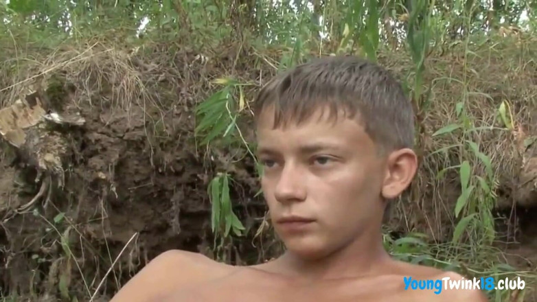 Sam Cox 18: Три гарячі твінки і спекотний день