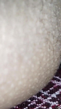 Chica india sexy cachonda mostrando su apretado coño de cerca