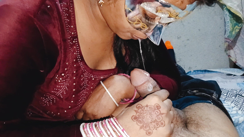 Sexy_girl_nehu: Indiana rabuda fodendo hardcore, posição de quatro com voz hindi...