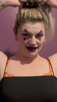 Clown Stepsister Catches You
