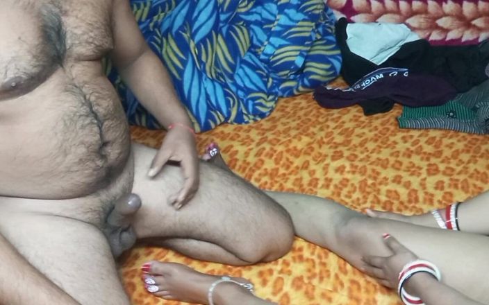 Manjushukla: 私は後背位で叔母とセックスします。