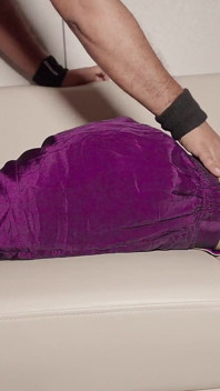 Indische freundin stiefmutter heiße massage und harter sex-creampie in Hindi Audio
