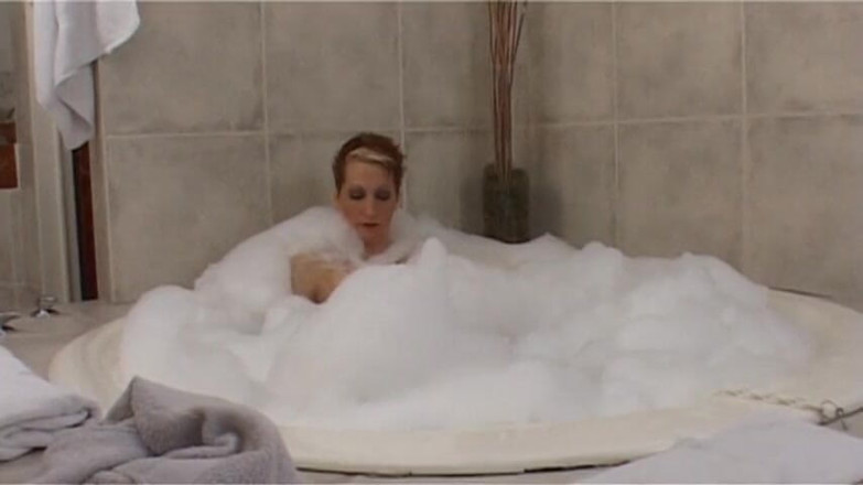 Xfucks: Horny boy pleasure stepmum feets in bathroom