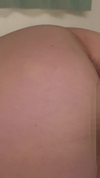 Satomi-chan do Imadoki JD engolindo com um fetiche por bunda coberta