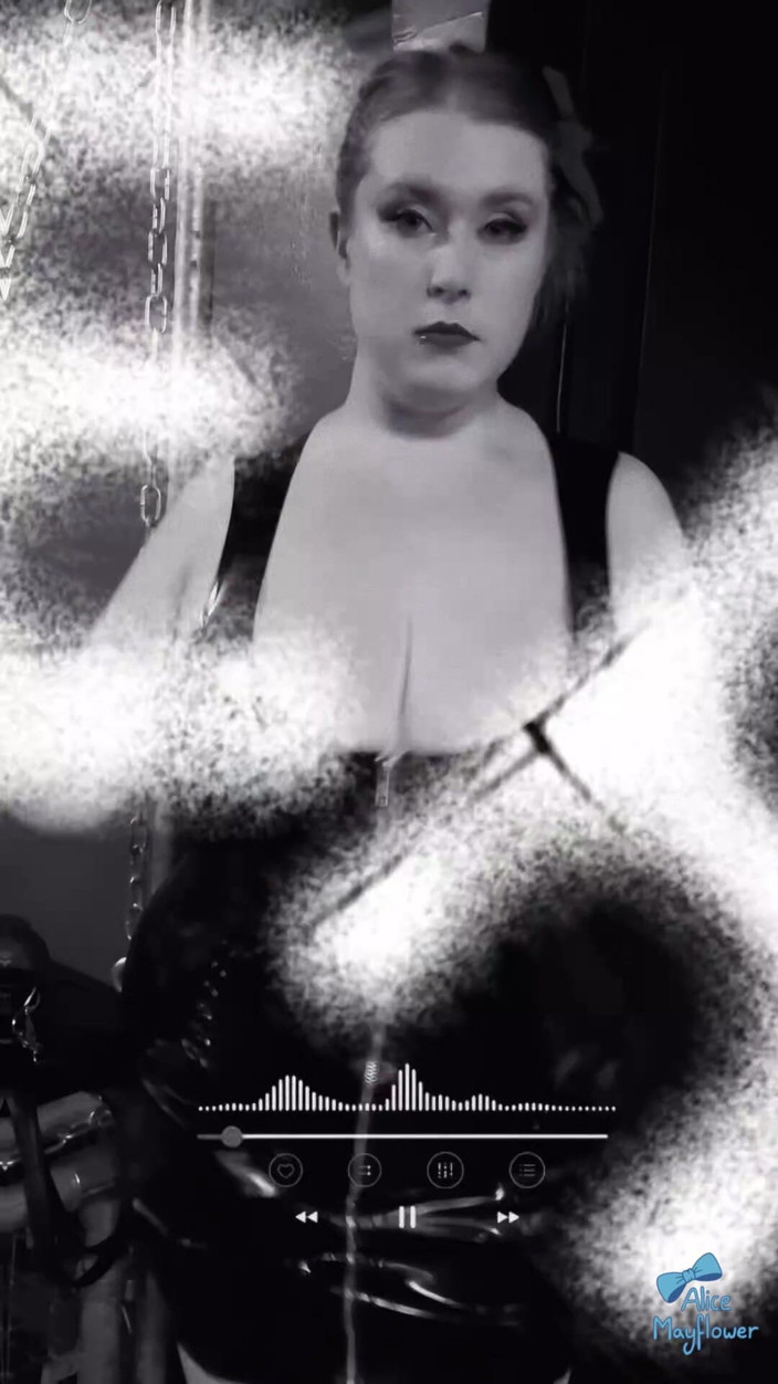 Alice_Mayflower_Scottish: Tiktoks From 2025 - Solo Girl