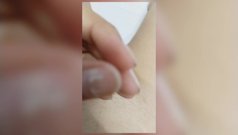 Tumheri Iska: Aku Iska Seksimu, Lihat Sosok Seksiku, Lihat Besarku