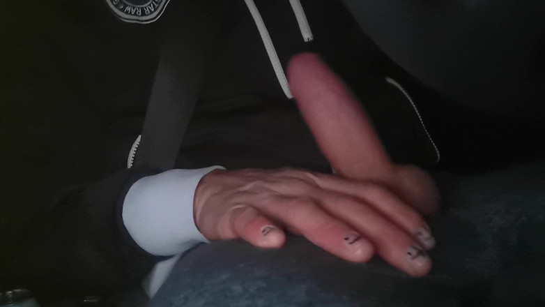 ARTURROLLE: 집에서의 멀치 모먼트