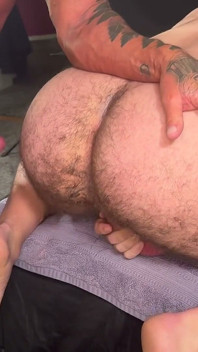 Huge Dick Daddy Fucks Muscle Bear