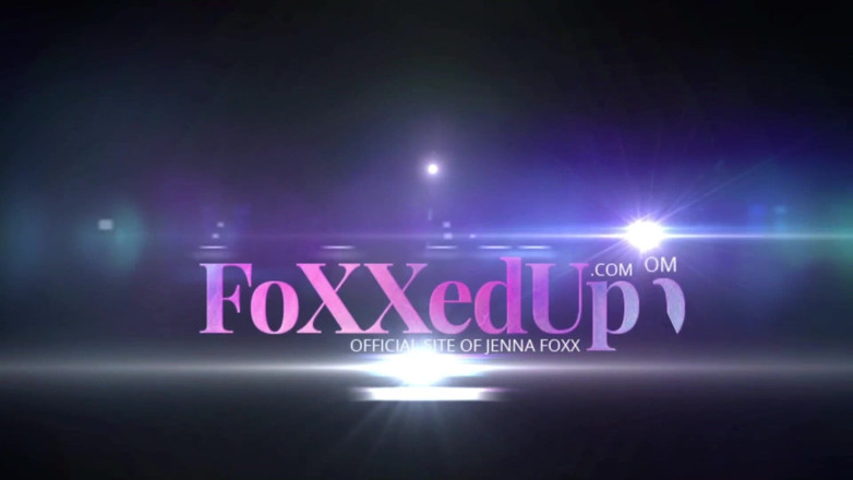 Jenna Foxx: Roztomilá ebenová holka Jenna Foxx naplácána Emmou!