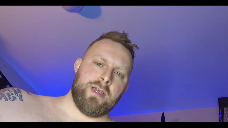 WolfgangWhite: Uctívej můj velký kulatý zadek, stříkej na to?