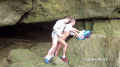 Crunch Boy: Twink ošukaná přímo zvědavým na exhib venkovní pláži