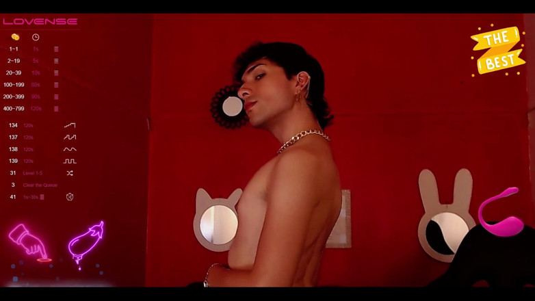 Diego_latinboy: Twink Masturbates in Public
