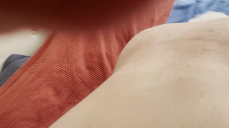 Aimeronds: Il nonno mi ha preso il cazzo e il dildo...