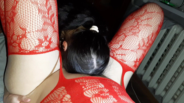 Lesbian-illusion: Bir öğrenci yatakta iki öğretmeniyle seks yaparak anatomi ve tarih sınavlarına hazırlanıyor