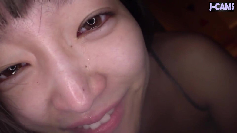 J-Cams: Bevitrice devota - brama ogni singola goccia senza restrizioni parte 5