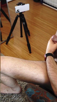 Daddybear Watching Himself Jerking Exposing Ass and Feet