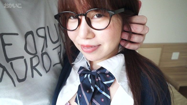 Okaiko: Zeer gevoelig Japans Otaku-meisje met bril krijgt meerdere keren een...
