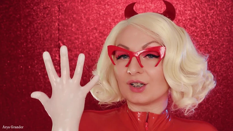 Arya Grander: Asmr: Vinyl-Nitrile Handschuhe (Blogger Arya Grander in Latex-Gummi-Halloween-Kostüm)