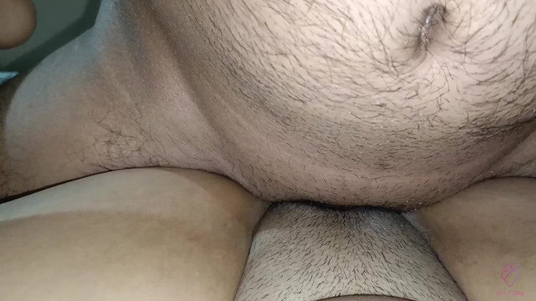 LetsFbaby: 继姐独自一人的时候被继兄弟干了