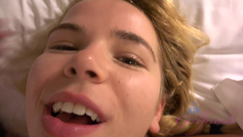 ATK Fans (Girlfriends): Vacanță virtuală