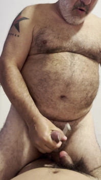 Mature Bear Cumming