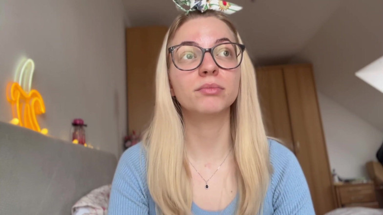 Goddess_Bella_Rae: Como contar a ela sobre seu micro tamanho!