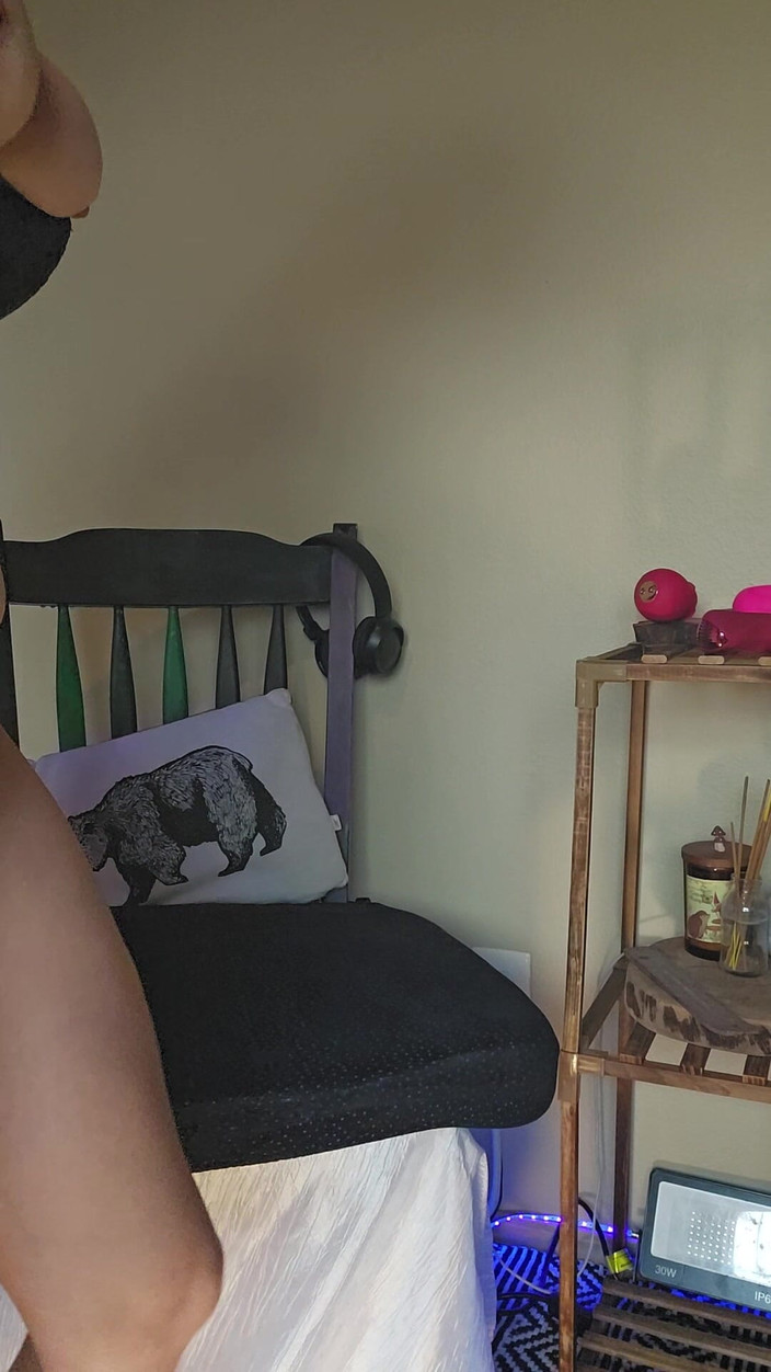 littleanda: Pojďme si hrát s mojí kundičkou