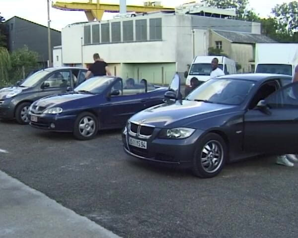 Monde Francais: La magnifica tettona bionda francese si gode una gangbang interraziale
