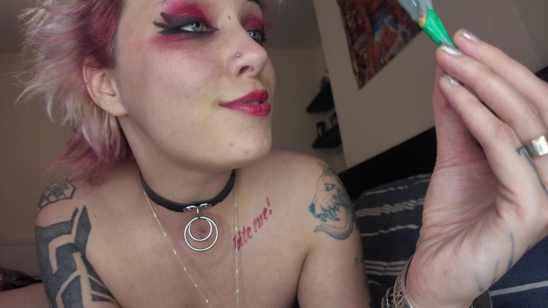 Glitterqueen1999: Мій зведений брат, який скоротився