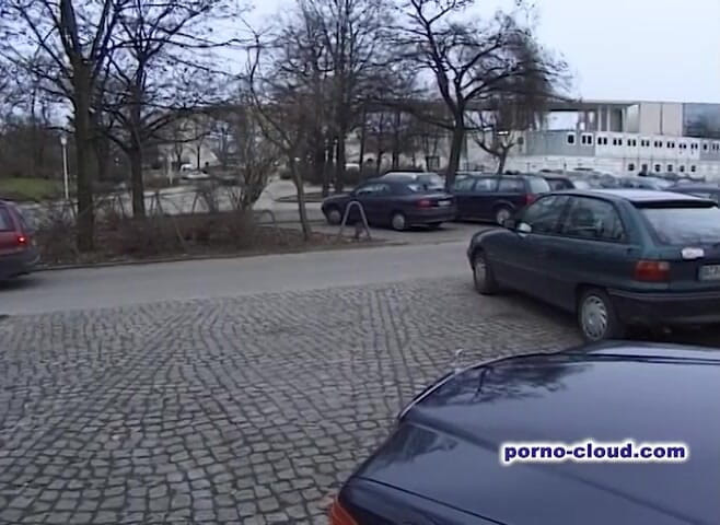 Porno Cloud: Car love