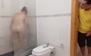 DragonGalaxy11: Mollige stiefmoeder naakt onder de douche betrapt en wil ook...