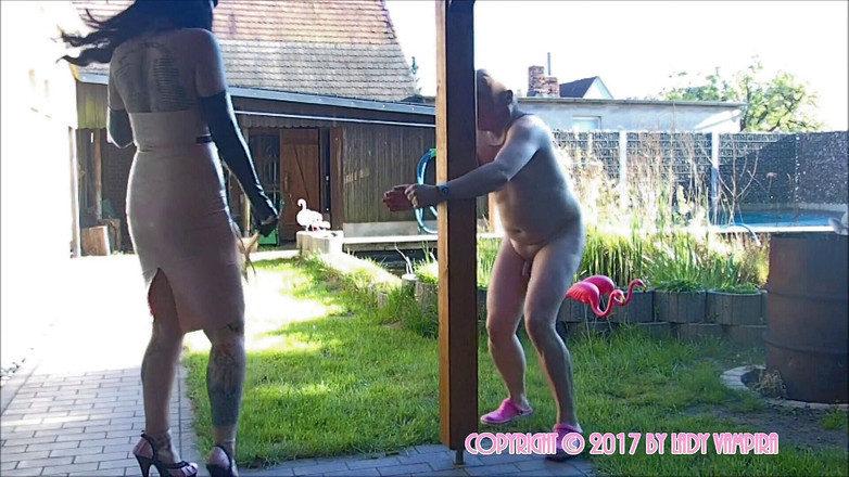 Domina Lady Vampira - SM Studio Femdom Empire: 伤害倒计时 - 在这里没有人听到你尖叫