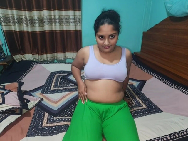 Deshi Hot Bowdi Sex Videos in Home in Village Part 01 (Banglavabi porn)