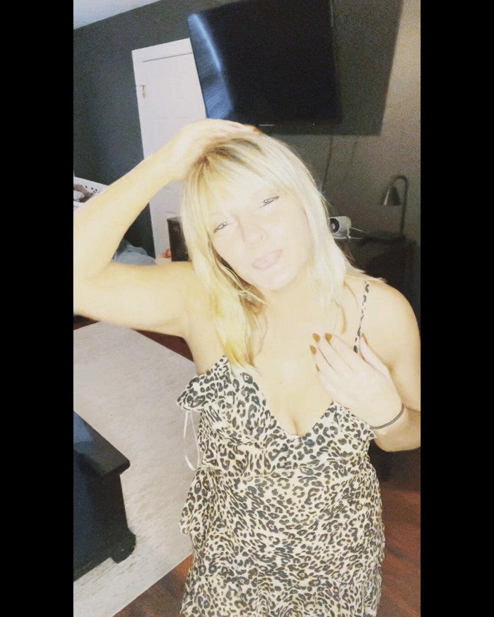 Whitneylane: L'appuntamento di tinder sta per essere i miei giocattoli sessuali